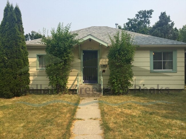 Primary Photo - 2BD/1BA Rustic Home Near Campus