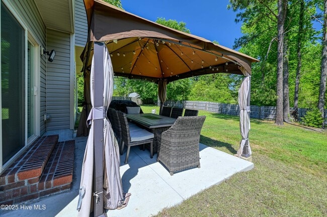 Building Photo - 307 Windward Landing