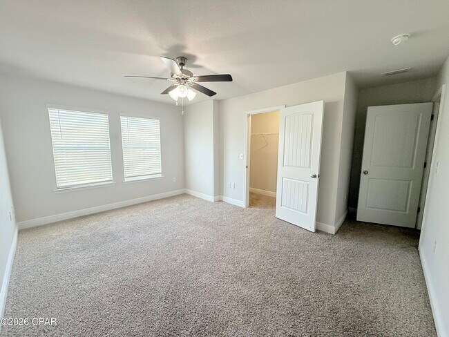 Building Photo - 7682 Shadow Lake Dr