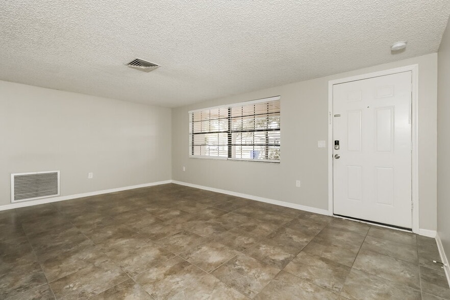 Building Photo - 4347 Otter Way