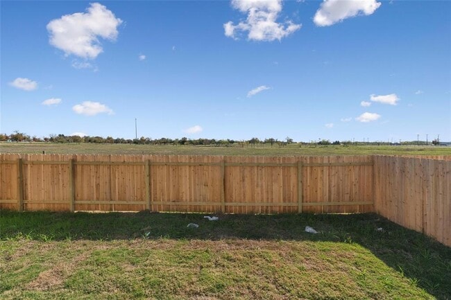 Building Photo - 444 Marty Allen Lp