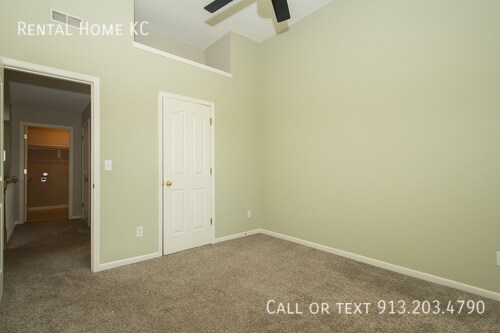 Building Photo - 18755 W 153rd Terrace