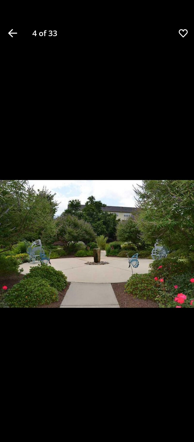 Building Photo - 2147 Yancey Ln NE