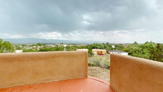Building Photo - Updated Cochiti Lake Townhome with Views, Garage, Kiva Fireplace & Balcony