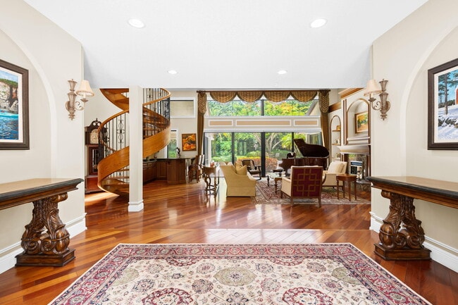 Building Photo - 18540 Long Lake Dr