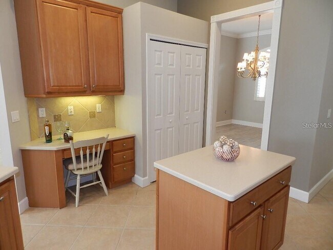 Building Photo - 13335 Purple Finch Cir