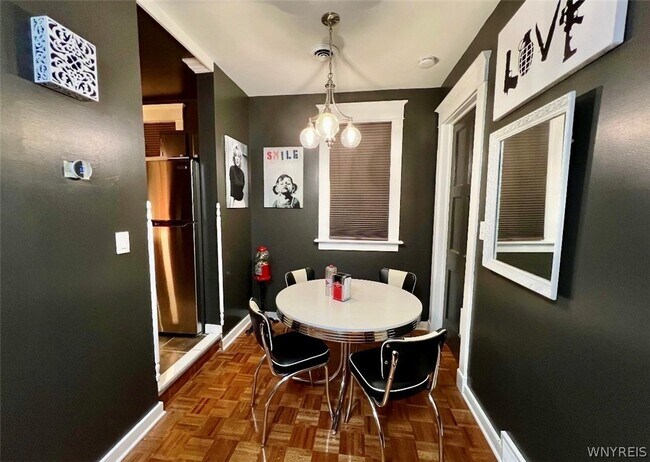 Building Photo - 25 Whitney Pl