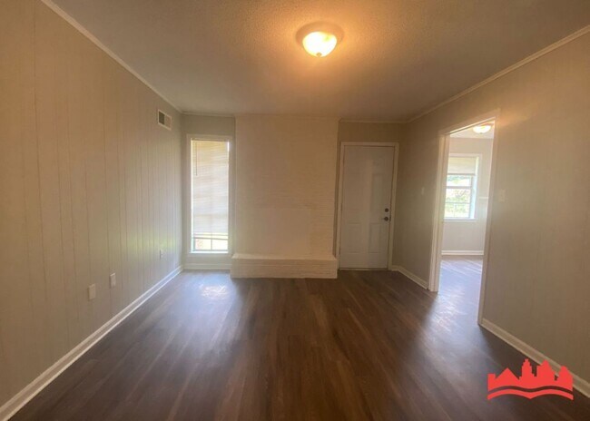 Building Photo - 8743 Greenbrook Pkwy