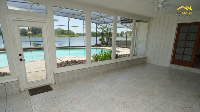 Building Photo - 3826 N Lake Orlando Pkwy