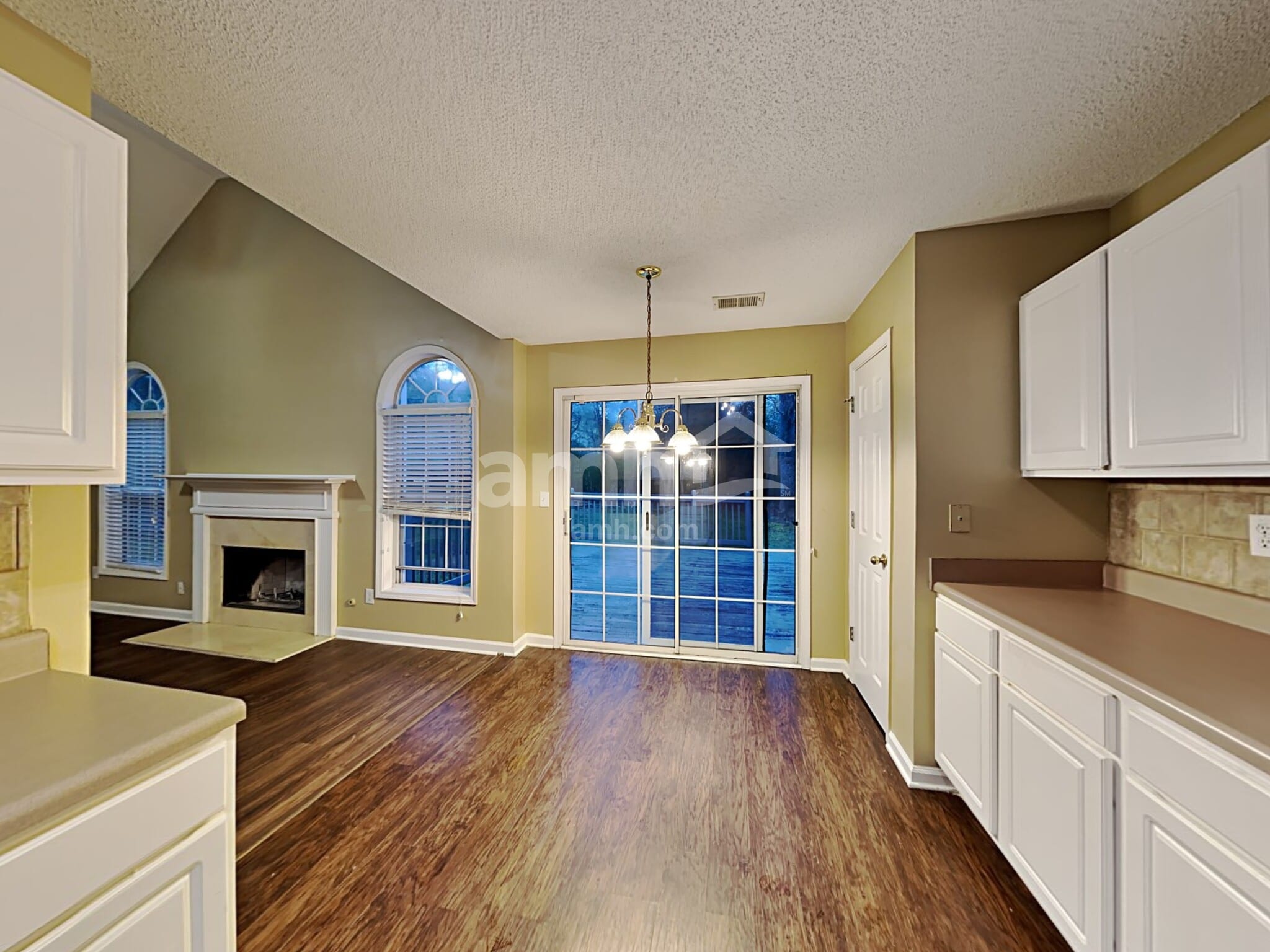 Building Photo - 3041 Andora Dr SW