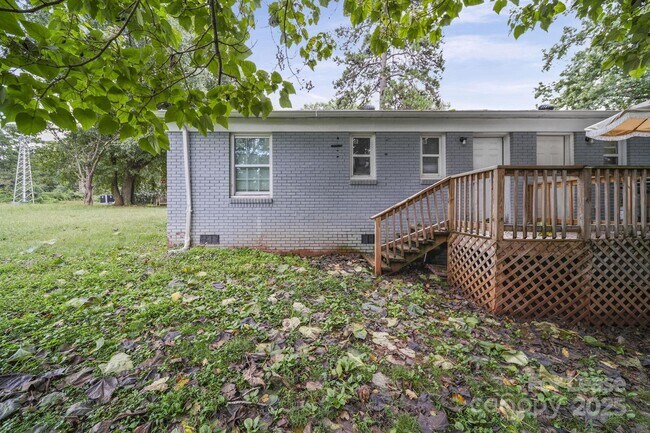 Building Photo - 2621 Druid Hls Wy