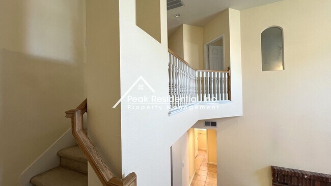 Building Photo - 402 Harlow Ct