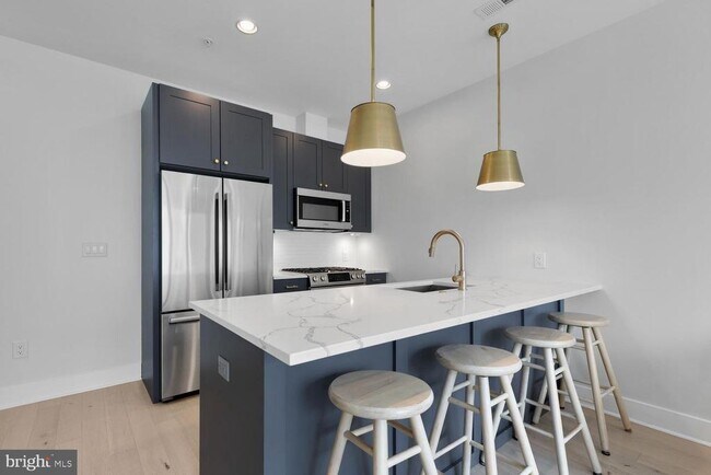 Building Photo - 664 Glick Ct NW