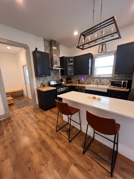 Building Photo - 36 S Dearborn St