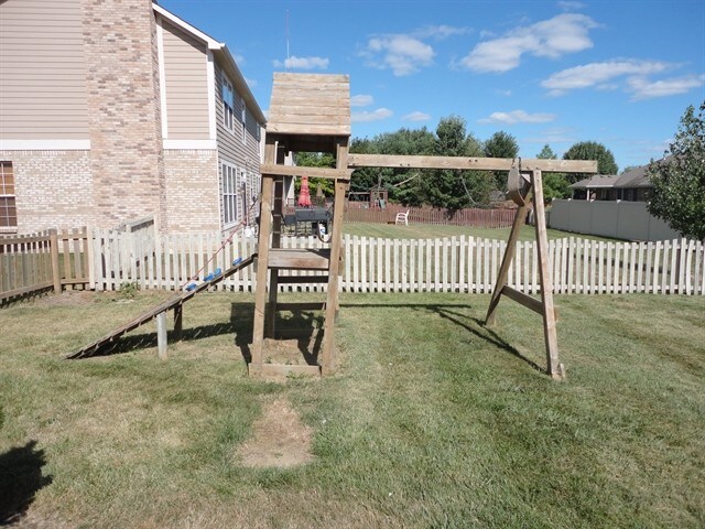 Building Photo - 1777 Woodstock Dr