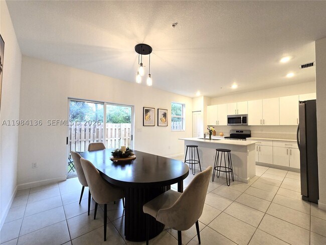 Building Photo - 2761 NW 55th Ave
