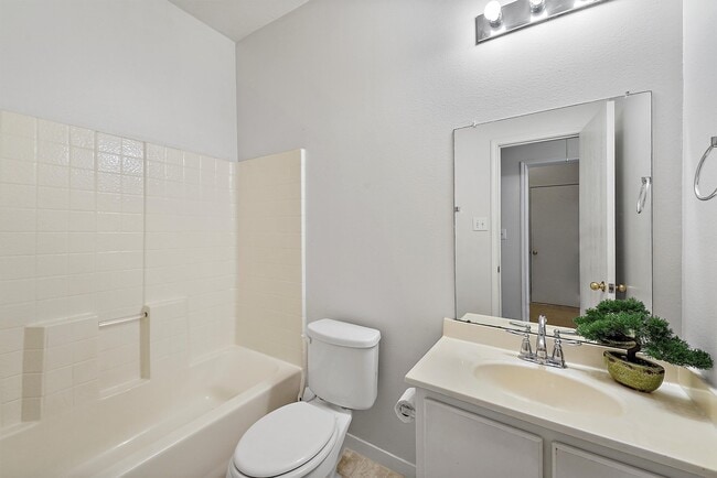 Building Photo - 24203 Pinecreek Point