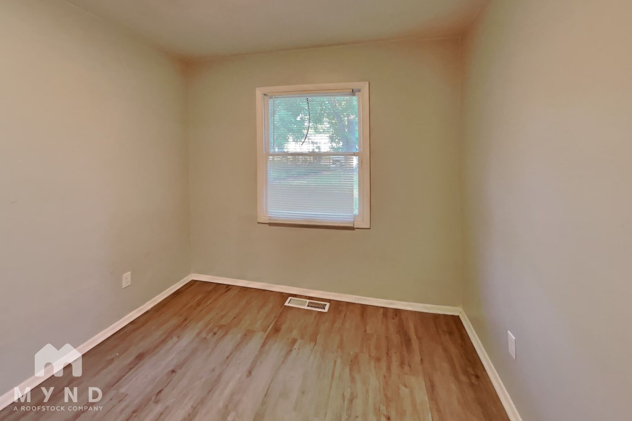 Building Photo - 4484 Bonnie Glen Ct