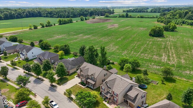 Building Photo - 18879 Monarch Springs Dr