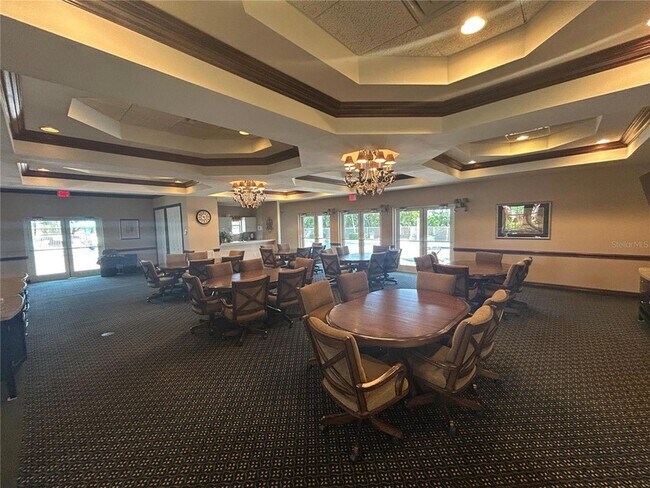 Building Photo - 255 West End Dr