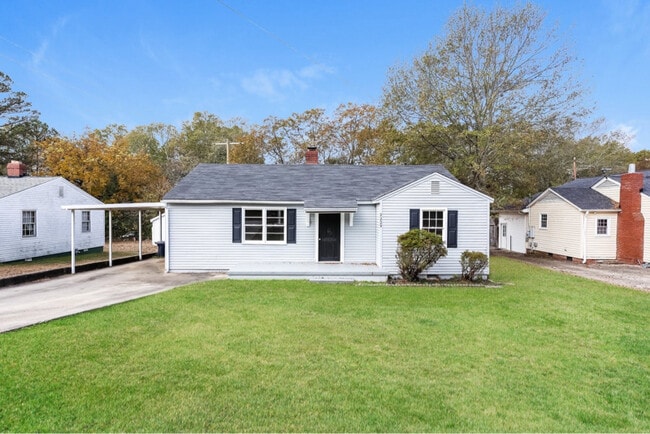 Building Photo - 2229 Ridgewood Ave