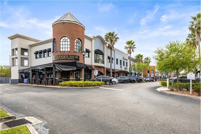 Building Photo - 9739 Meadow Field Cir