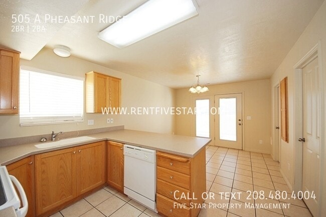 Building Photo - 505 Pheasant Ridge Dr