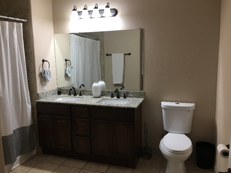 Building Photo - 6325 Reynolds Dr