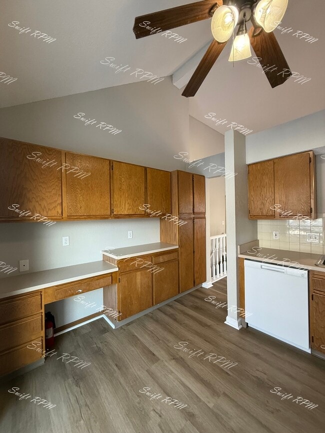 Building Photo - 8955 Hauser St