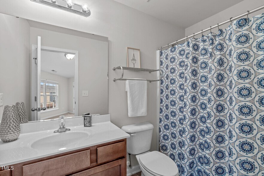 3rd floor full bathroom - 228 Dove Cottage Ln