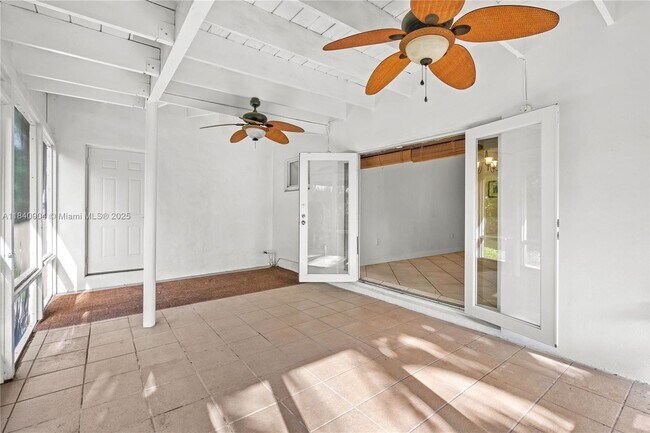 Building Photo - 8475 SW 43rd St