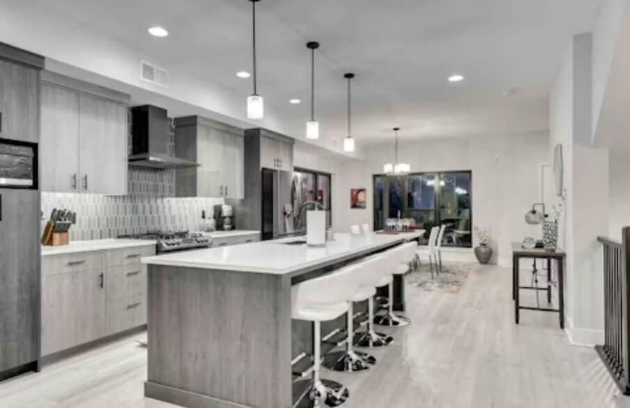 Main level - 1013 Park Ave