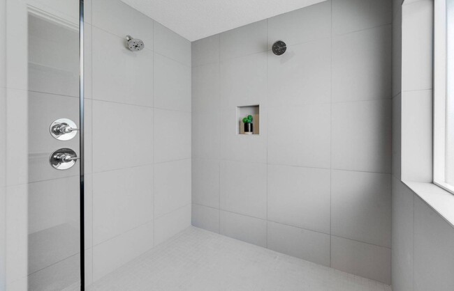 Building Photo - 8421 N Burrage Ave