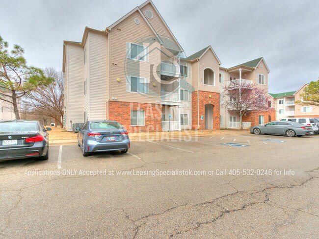Building Photo - HALF OFF 1ST MONTHS RENT MOVE - IN SPECIAL...