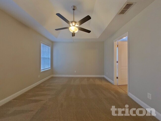 Building Photo - 373 Morning Star Dr