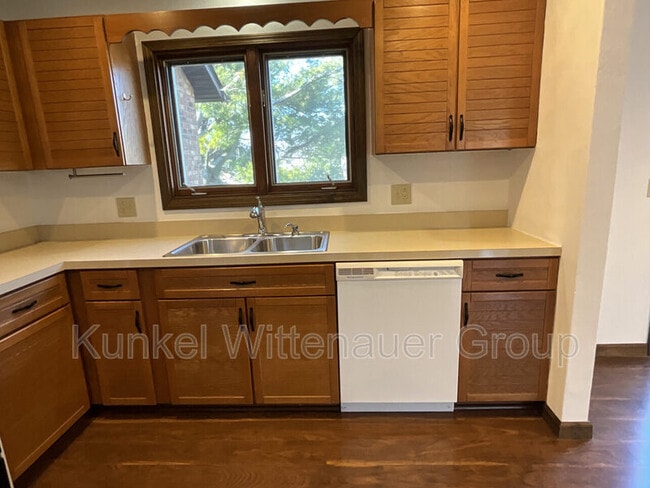 Building Photo - 247 Caballeros Blvd