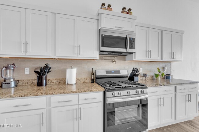 Building Photo - 12614 Amesbury Dr