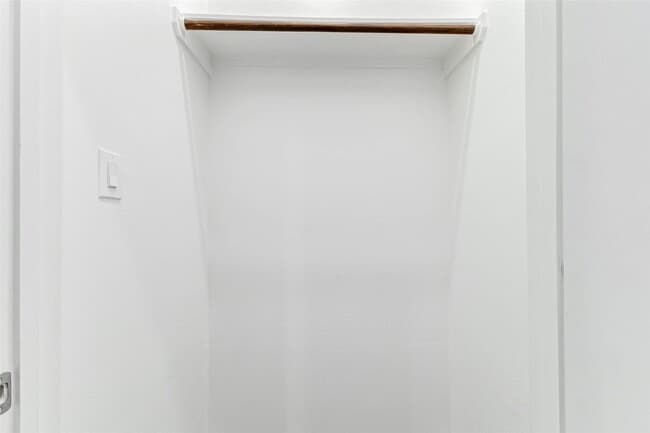 Building Photo - 18835 Luminescent Ln