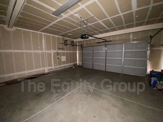 Building Photo - 1826 W Van Gogh