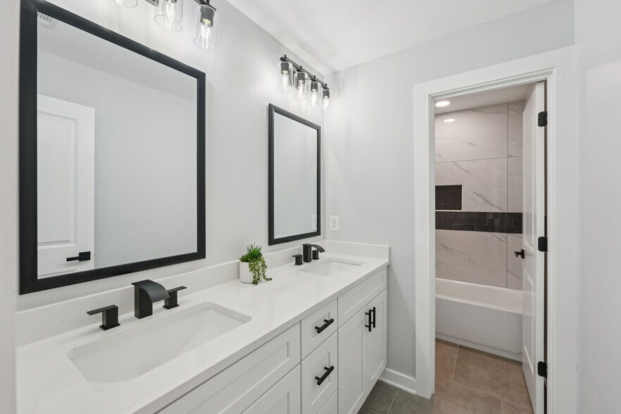 Building Photo - 3189 Jackson St