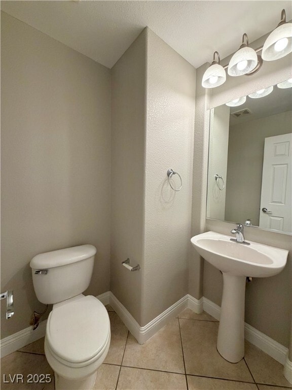 Building Photo - 2301 Summer Home St