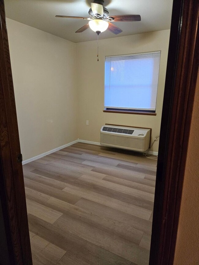 Interior Photo - Blue Hawk Villard Commons