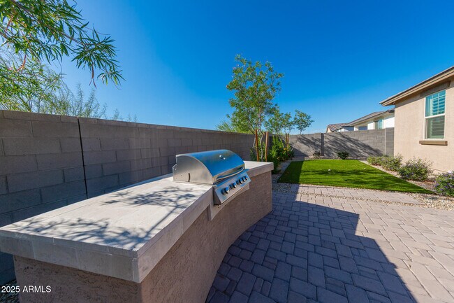 Building Photo - 12010 S 173rd Ln