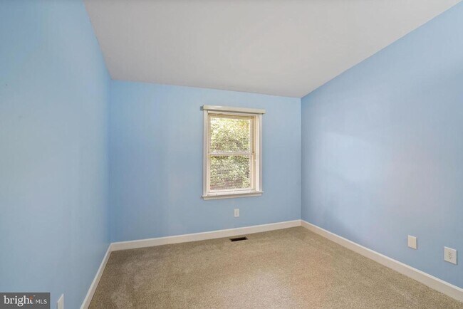 Building Photo - 3915 Green Look Ct