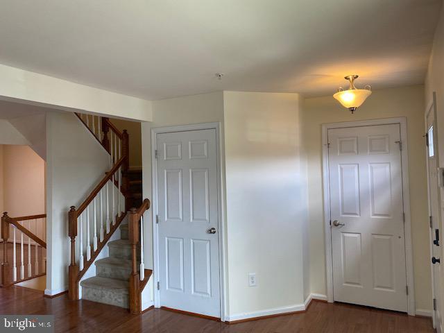 Building Photo - 145 Sandpiper Ct