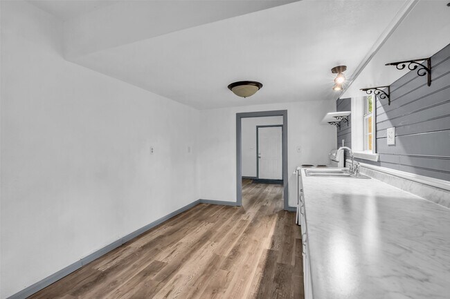 Building Photo - 1381 Harrell Rd