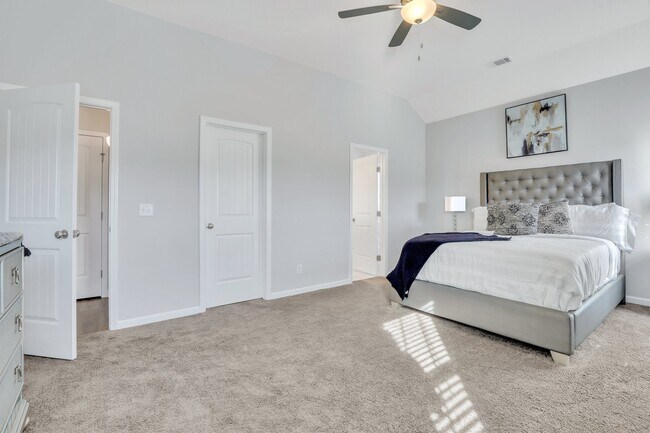 Building Photo - 181 Sunflower Cir NE