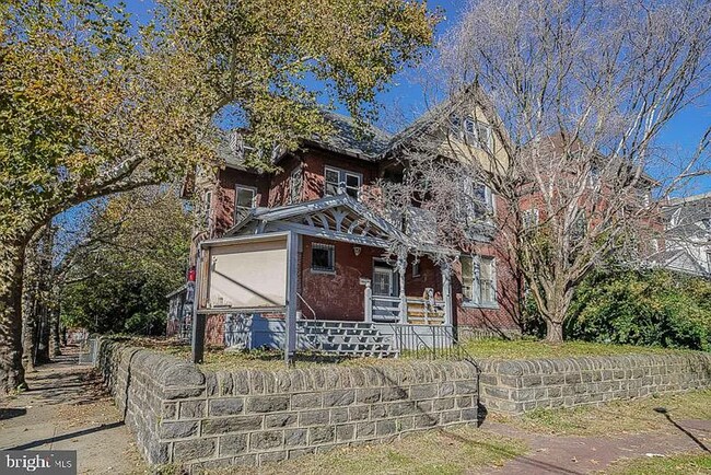 Building Photo - 4900 Penn St