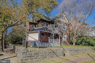 Building Photo - 4900 Penn St