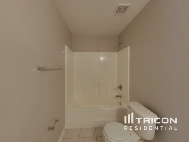 Building Photo - 2483 Brownwood Dr